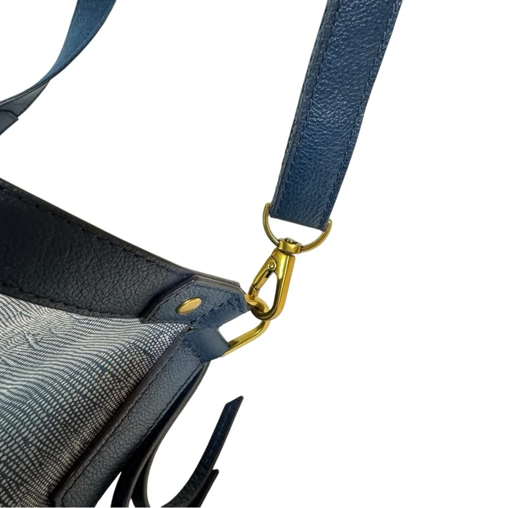 Fossil Amelia Hobo Shoulder Bag Cow Hide Leather‎ Twilight Blue Gold Hardware